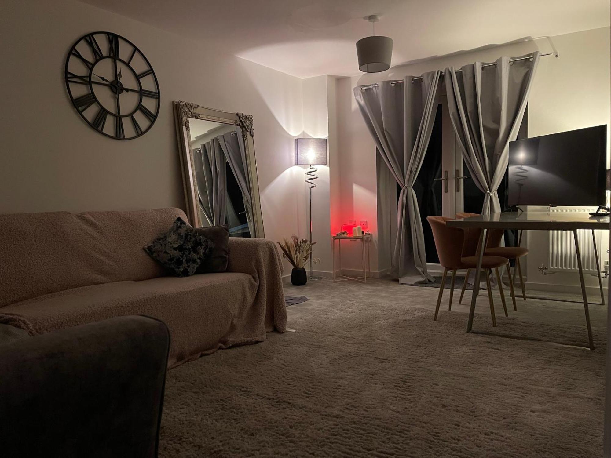 2 Bedroom House With Garden In